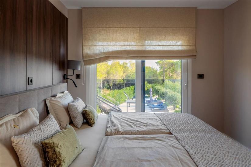 House K1, for 10 persons