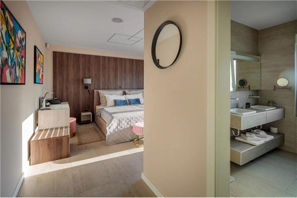 House K1, for 10 persons