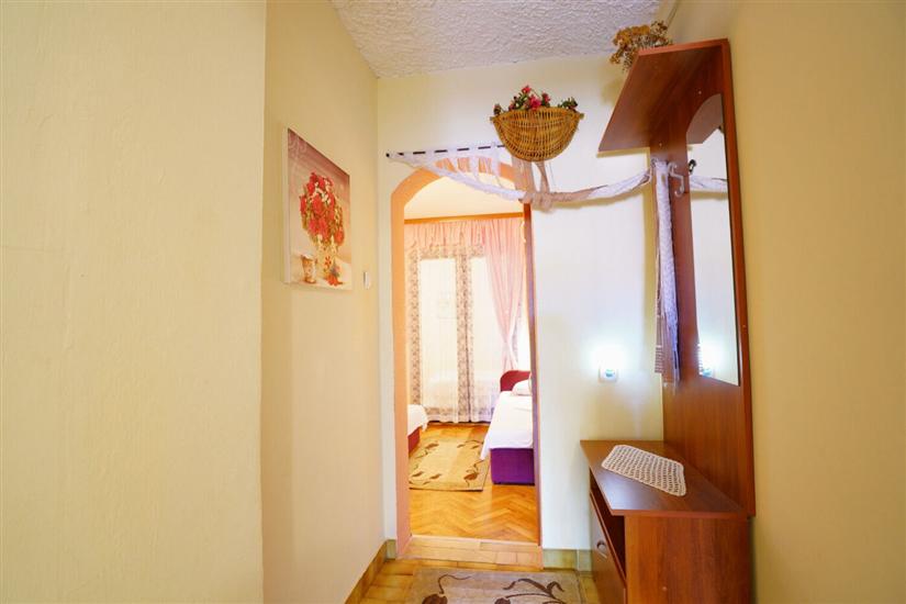 Apartment A1, for 8 persons