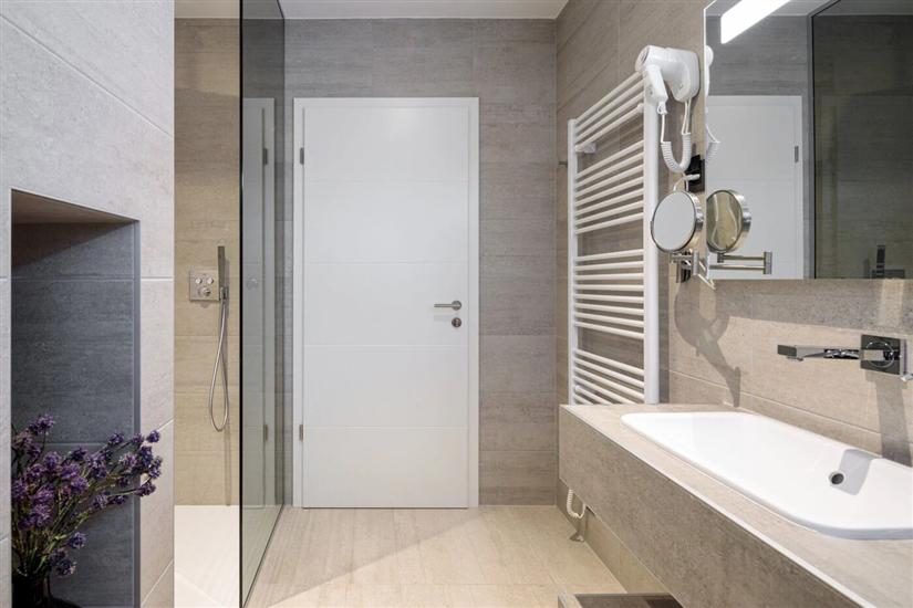 House K1, for 10 persons