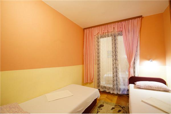 Apartment A1, for 8 persons