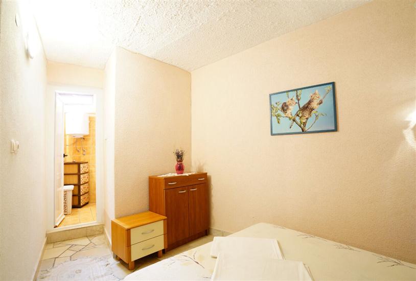 Apartment A1, for 8 persons