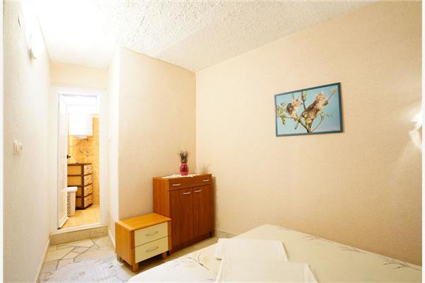 Apartment A1, for 8 persons