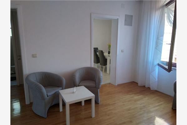 Apartment A1, for 5 persons