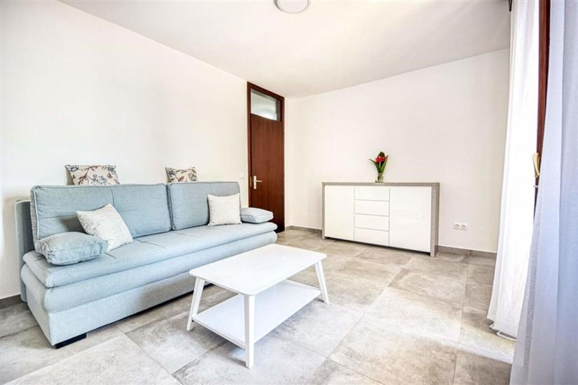 Apartment A2, for 3 persons