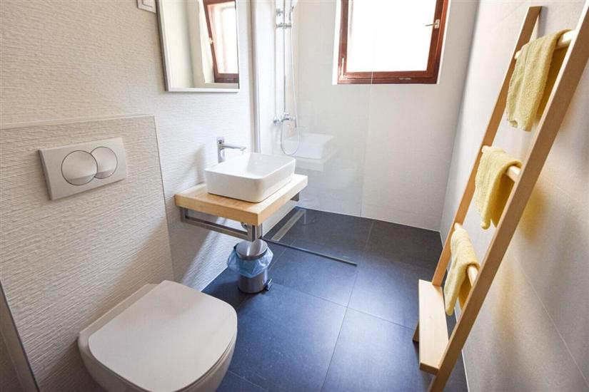 Apartment A2, for 3 persons