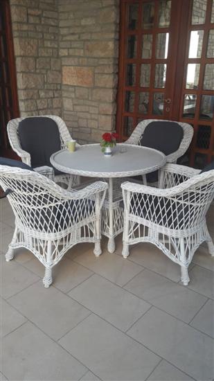 Apartments and Rooms Ref