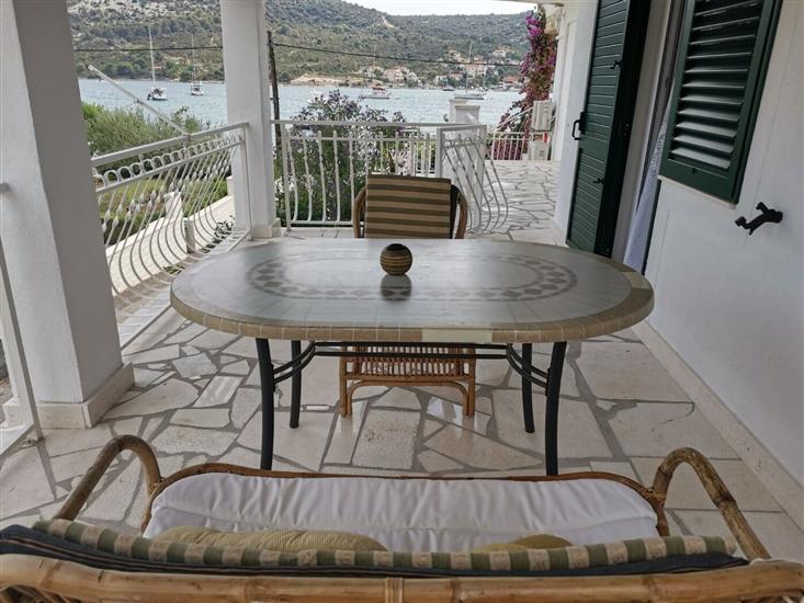 Apartment A2, for 3 persons