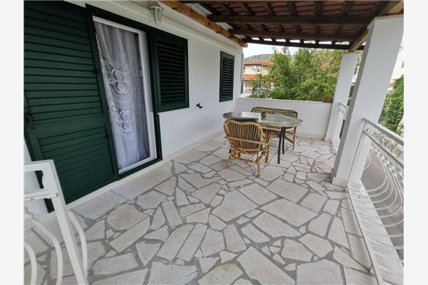 Apartment A2, for 3 persons