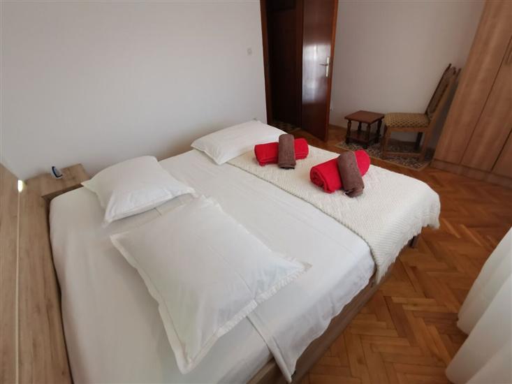 Apartment A2, for 3 persons