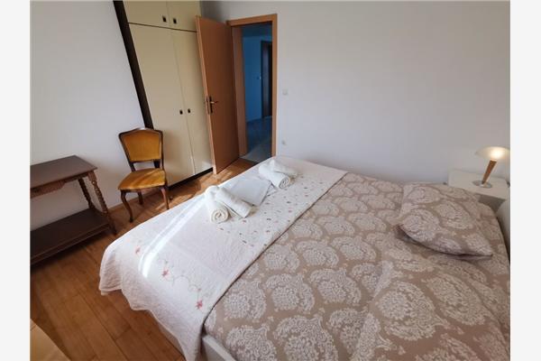 Apartment A3, for 5 persons