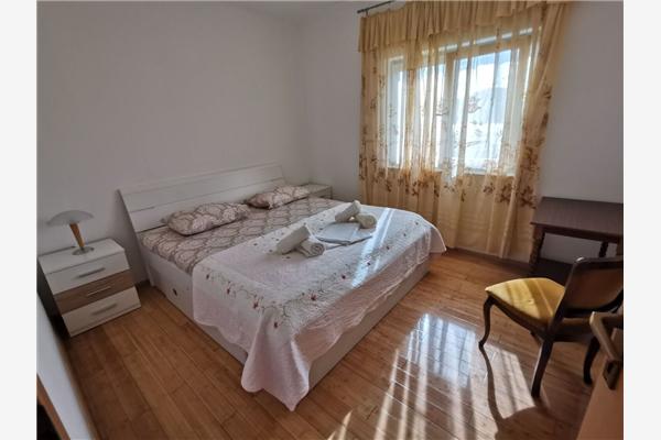 Apartment A3, for 5 persons