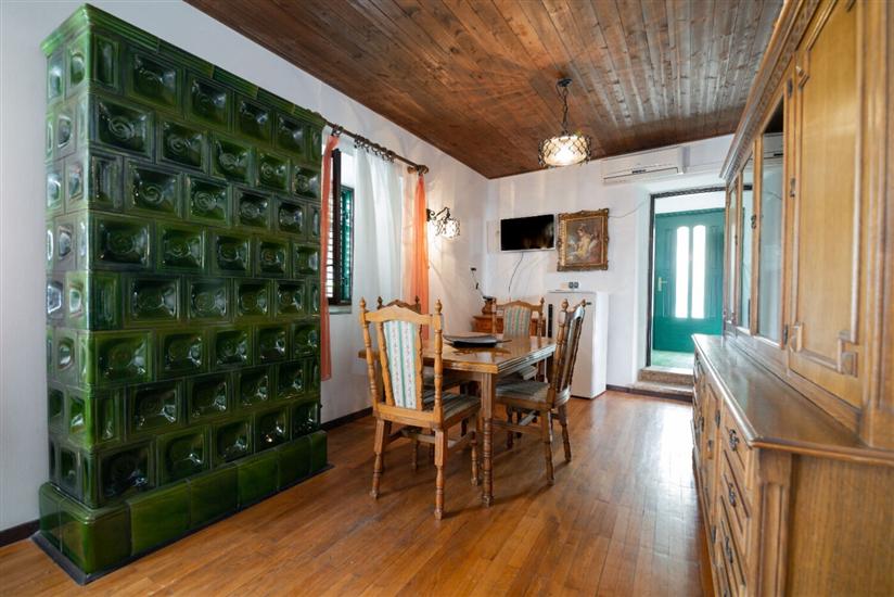 Apartment A1, for 6 persons