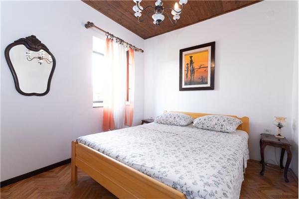 Apartment A1, for 6 persons