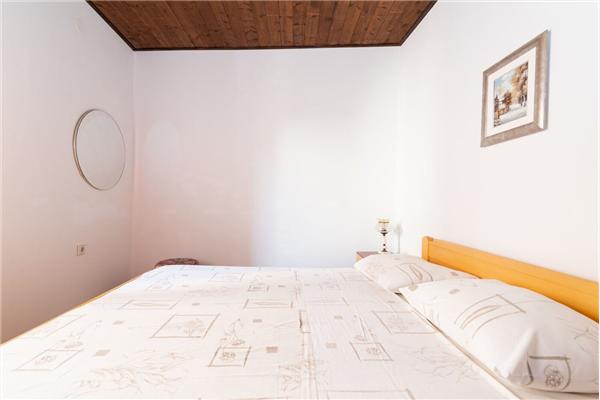 Apartment A1, for 6 persons