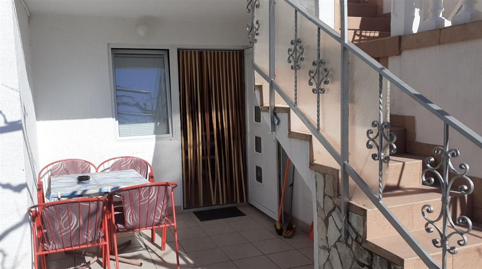 Apartman A2, za 3 osoba/e