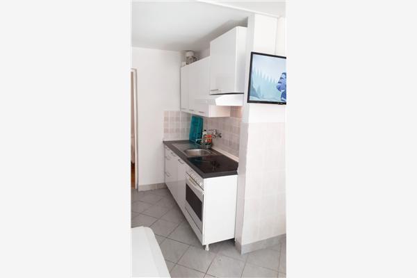 Apartment A2, for 3 persons