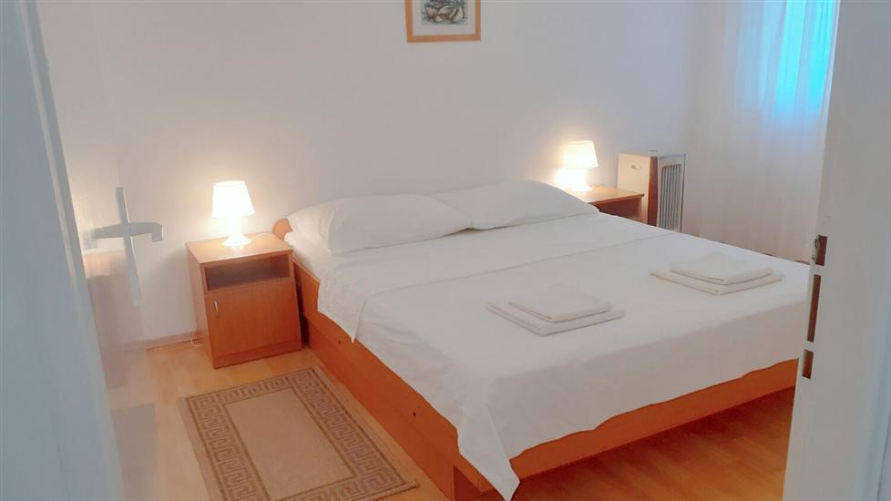 Apartment A2, for 3 persons
