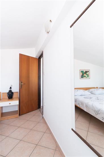 Apartment A5, for 4 persons