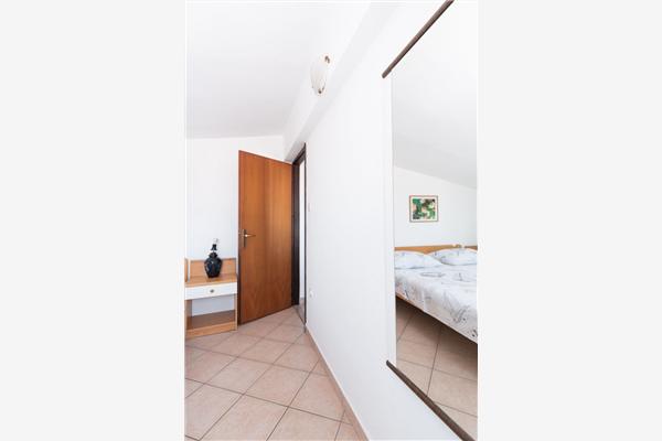 Apartment A5, for 4 persons