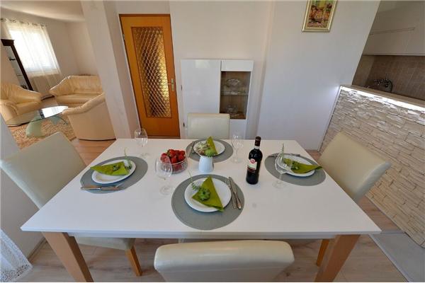 Apartment A1, for 4 persons