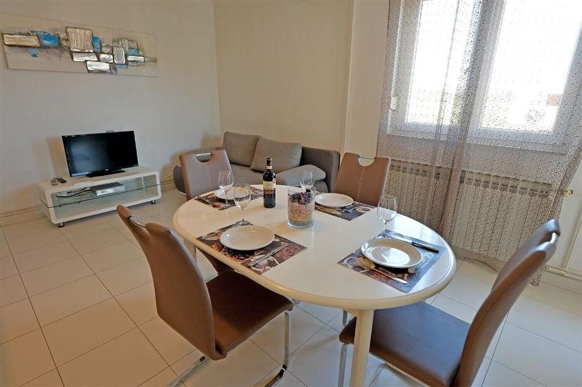 Apartment A2, for 4 persons