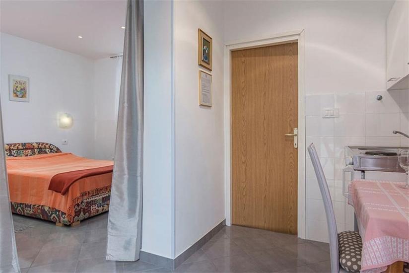 Apartment A1, for 3 persons