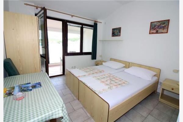 Apartment A7, for 2 persons