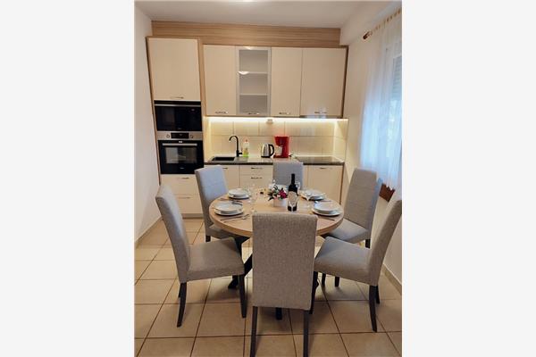 Apartment A3, for 6 persons