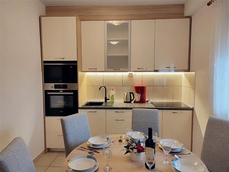 Apartment A3, for 6 persons