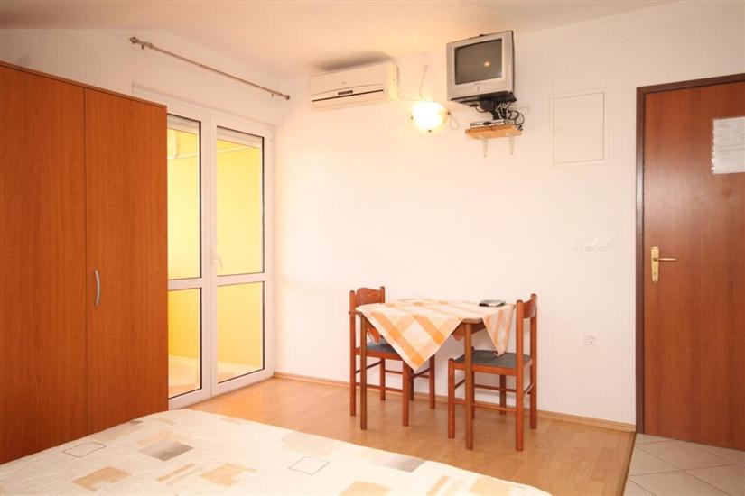 Apartment A1, for 2 persons