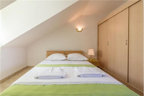 Apartment A3, for 5 persons