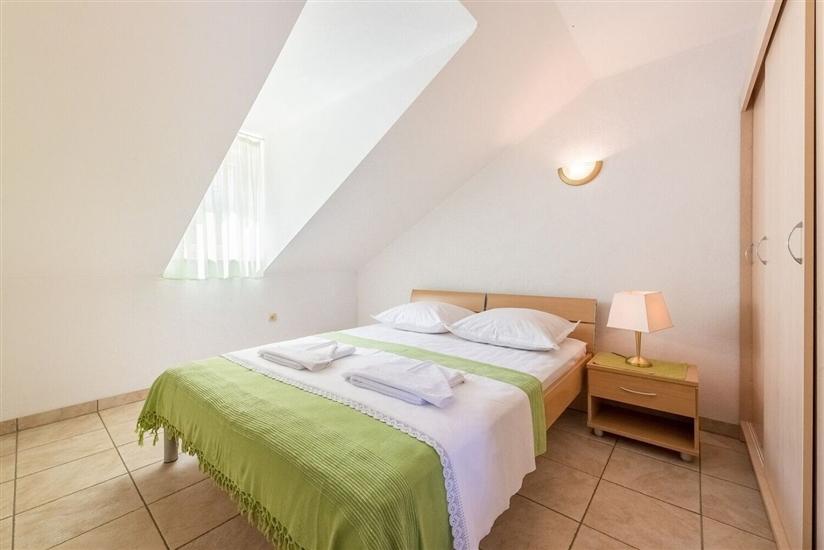 Apartment A3, for 5 persons