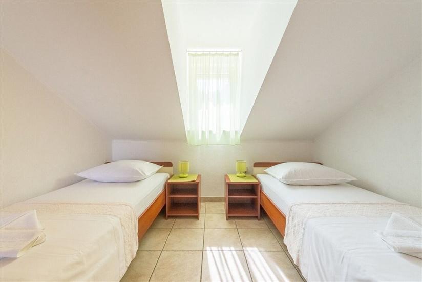 Apartment A3, for 5 persons