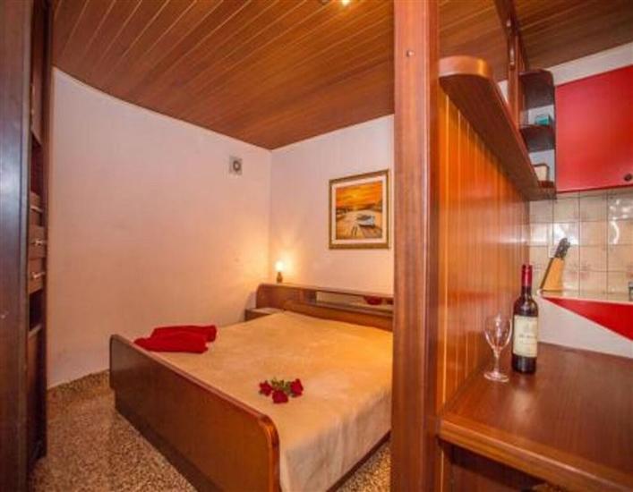 Apartment A1, for 2 persons