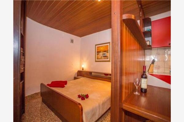 Apartment A1, for 2 persons