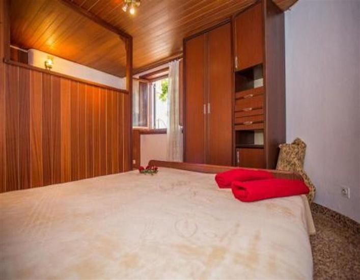 Apartment A1, for 2 persons