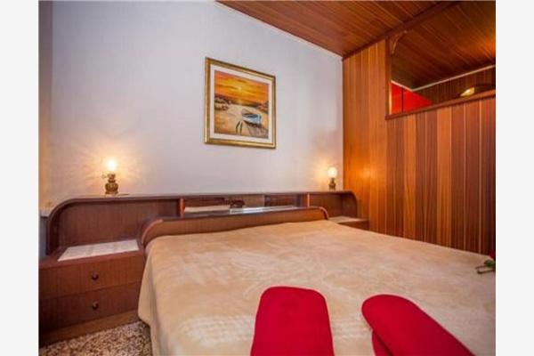 Apartment A1, for 2 persons