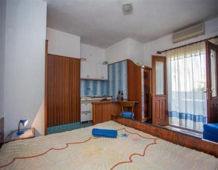 Apartment A5, for 2 persons