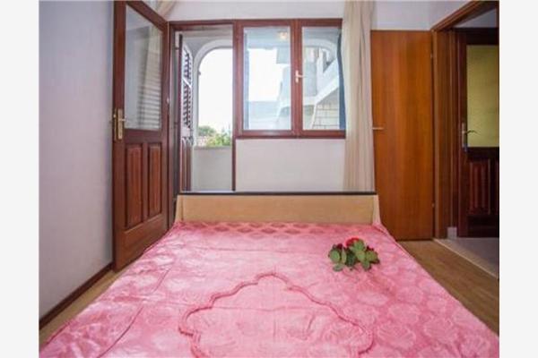 Apartment A4, for 2 persons