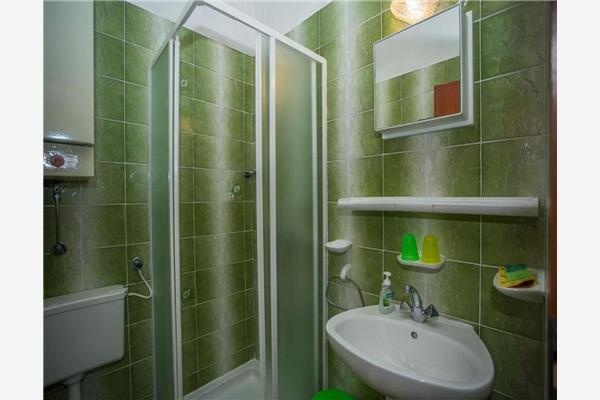 Room S6, for 2 persons