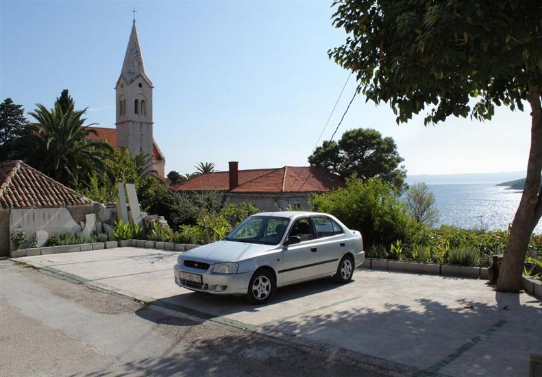 Apartments and Room Anita