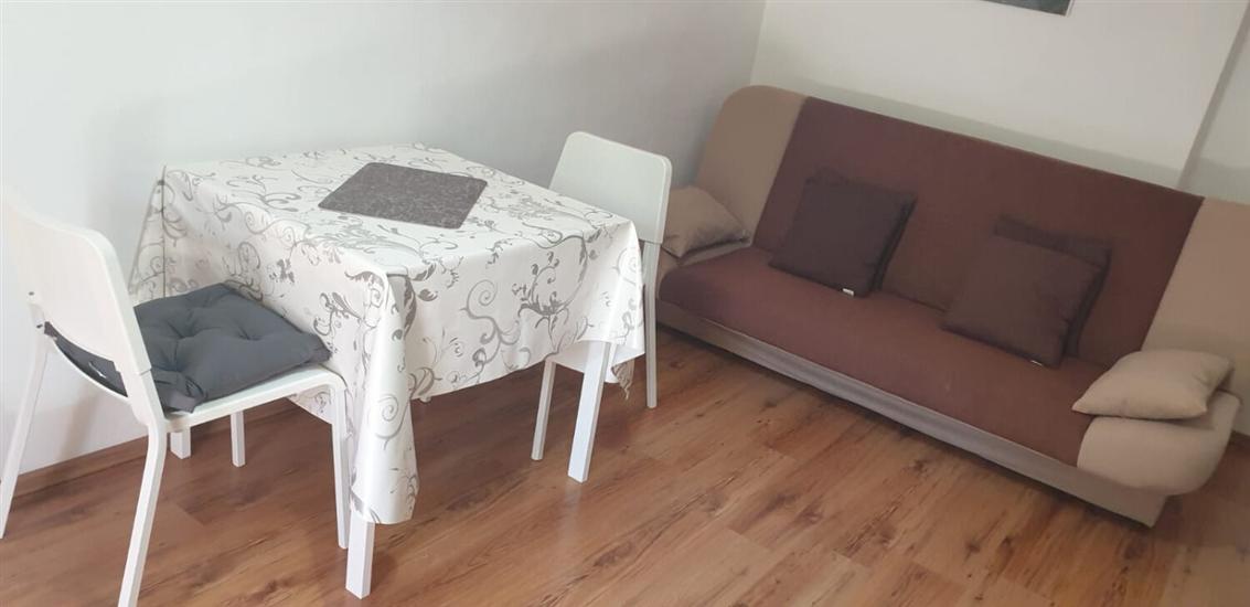 Apartment A2, for 3 persons