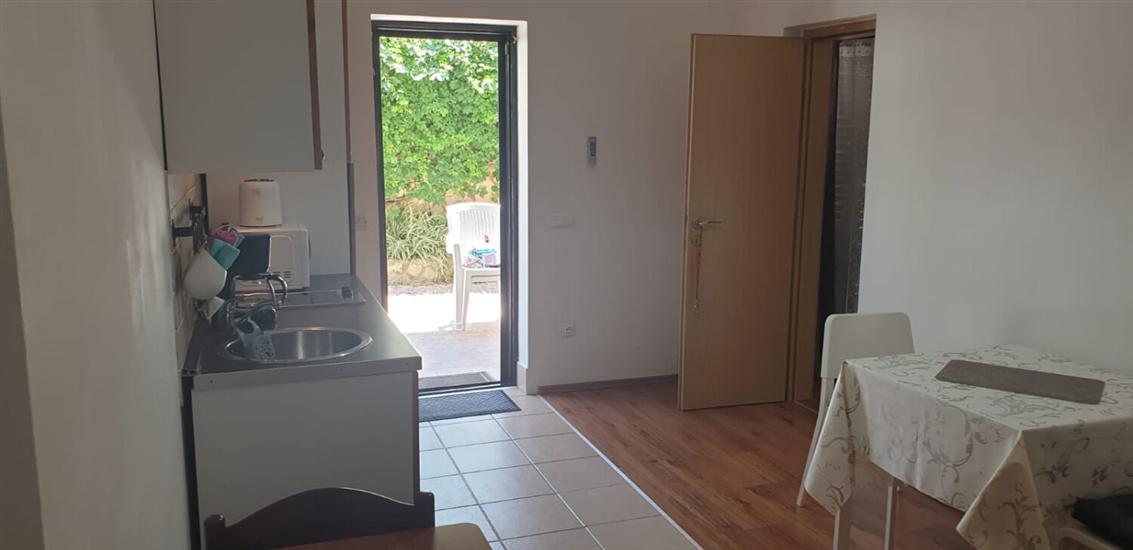 Apartment A2, for 3 persons
