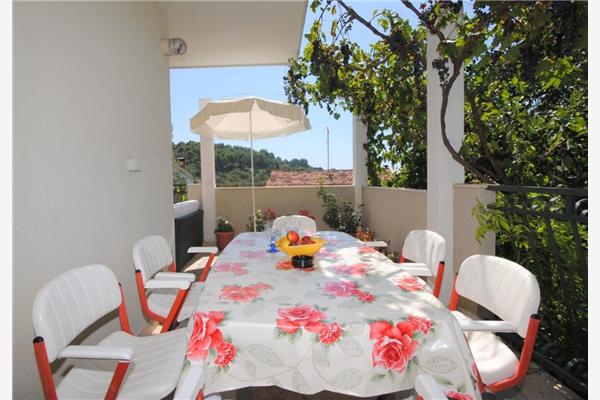 Apartment A1, for 6 persons