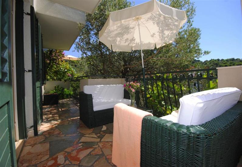 Apartment A1, for 6 persons