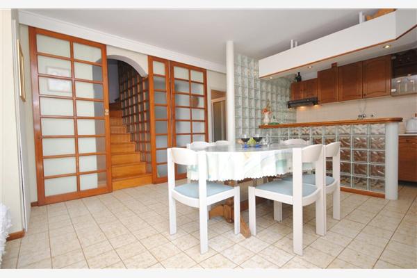 Apartment A1, for 6 persons