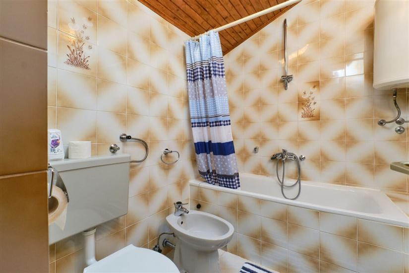 Apartment A2, for 3 persons