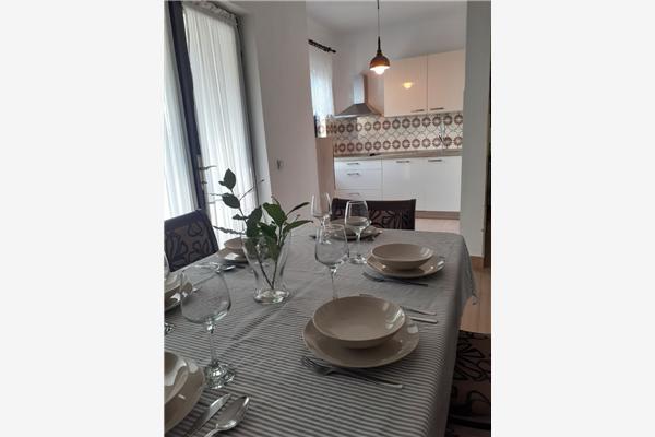 Apartment A1, for 7 persons