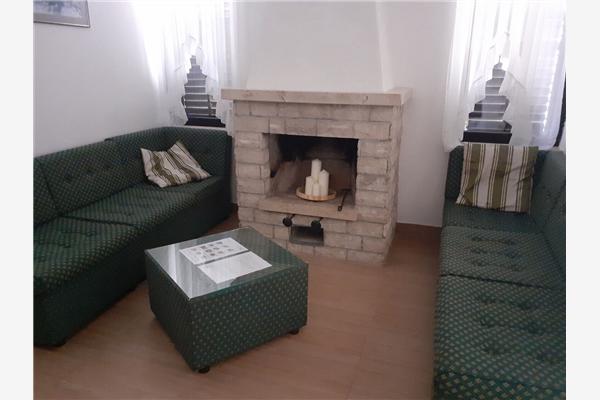 Apartment A1, for 7 persons